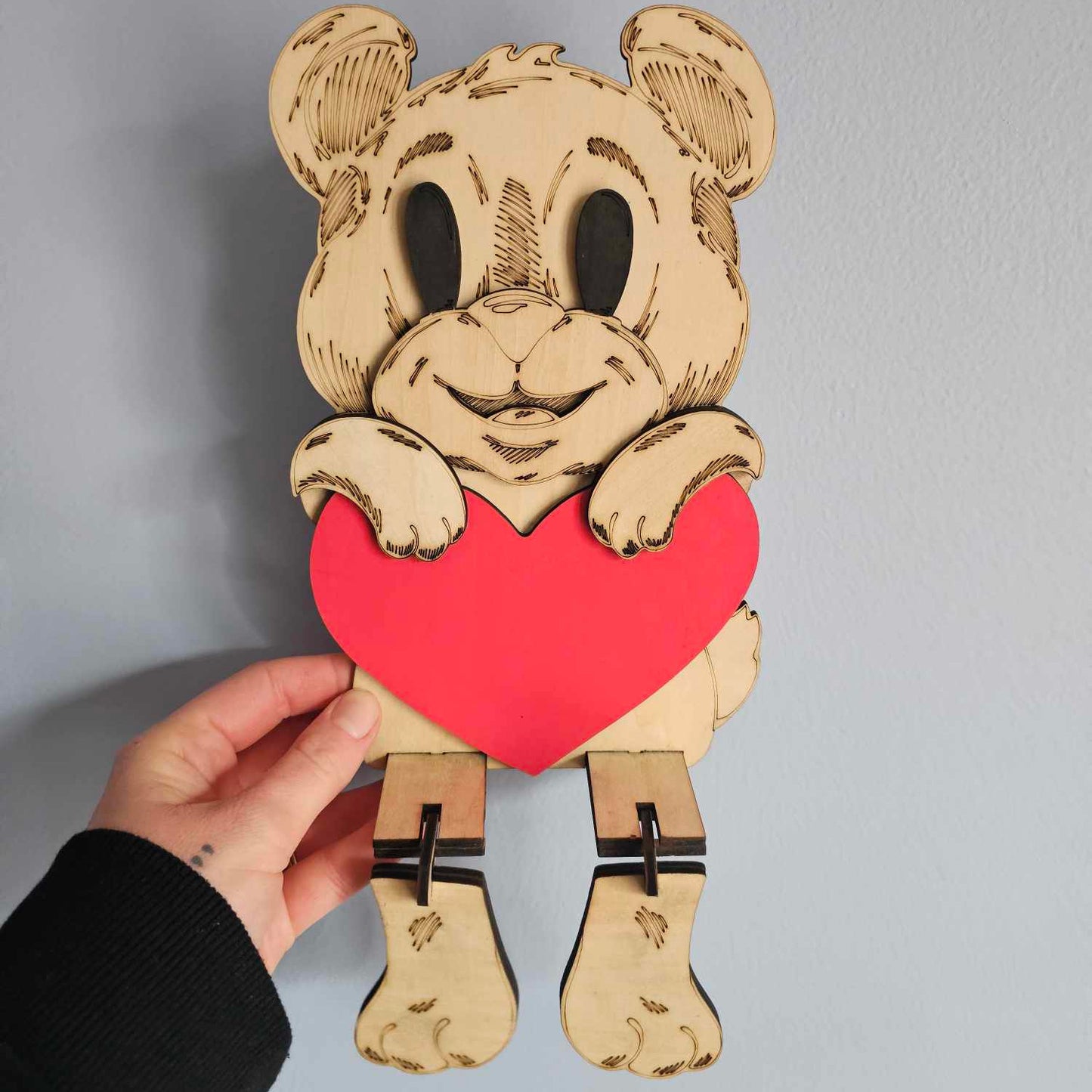Bear with a Big Heart, Shelf-sitting